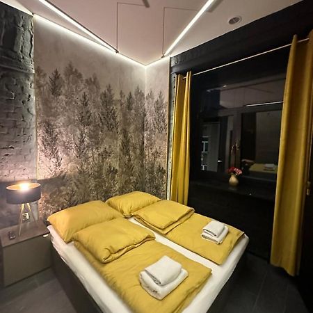 Apartmán Darkhouse Flaviker Lodž Exteriér fotografie