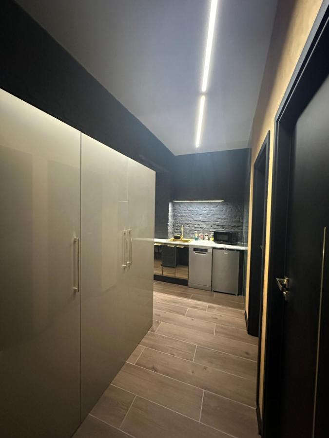 Apartmán Darkhouse Flaviker Lodž Exteriér fotografie