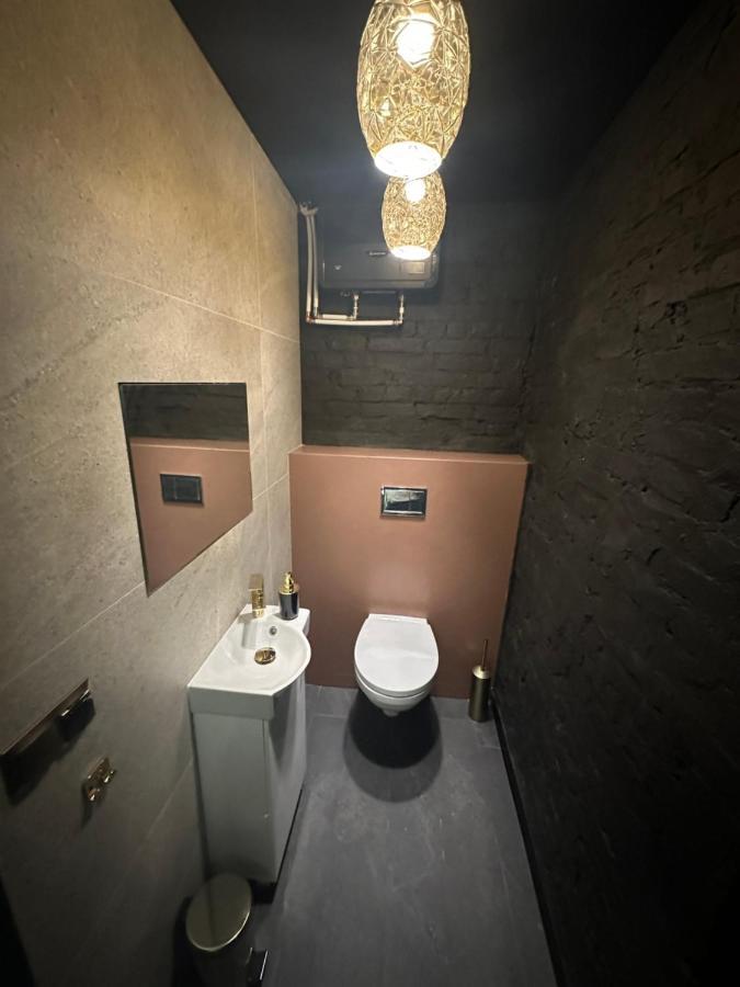 Apartmán Darkhouse Flaviker Lodž Exteriér fotografie